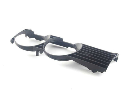 Rejilla embellecedora derecha OEM 51131938426 para BMW E32. Original BMW.