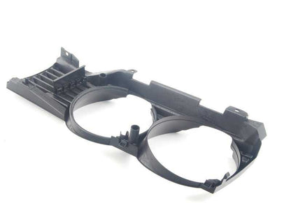 Rejilla embellecedora derecha OEM 51131938426 para BMW E32. Original BMW.