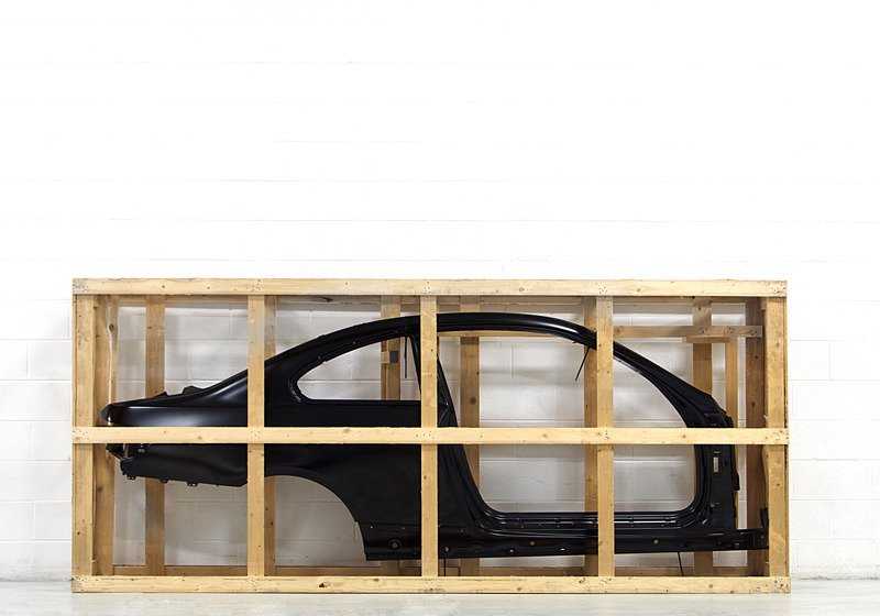 Right outer side frame for BMW 3 Series E92, E92N (OEM 41007168964). Original BMW.