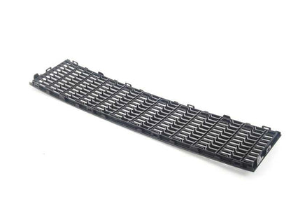 Rejilla de entrada de aire central OEM 51117903894 para BMW F10, F10N, F11, F11N. Original BMW.