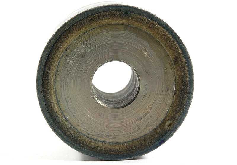 Silentblock delantero OEM 33172282484 para BMW E46, E85, E86. Pieza original BMW. Ideal para solucionar ruidos o vibraciones en la suspensión delantera.