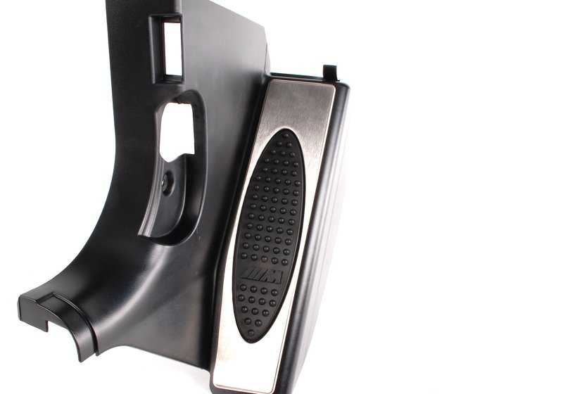 Revestimiento lateral reposapiés M delantero izquierdo OEM 51437902389 para BMW Serie 3 E46. Original BMW.
