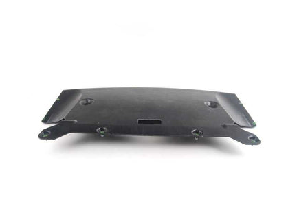 Cubierta protectora del motor delantera OEM 51757173877 para BMW E60, E60N, E61, E61N. Repuesto original BMW.