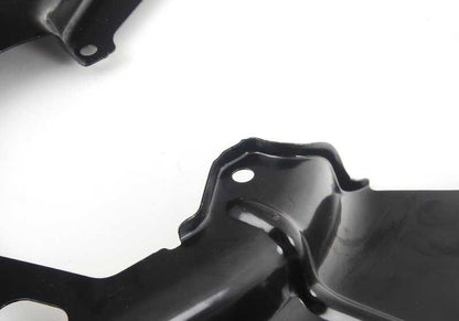 ** CAPA DE PHAPE OEM do freio direito 34111701010 para BMW E30. BMW original.