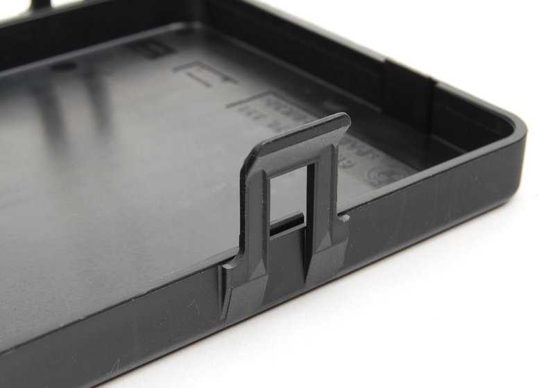 B+ Support Point Cover für die BMW 3 E46 -Serie (OEM 61138376330). Original BMW