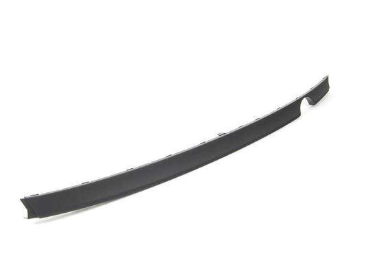 Spoiler trasero central OEM 51126800209 para MINI R50 One y Cooper (2001–2006). Pieza original MINI. Ideal para sustituir el alerón central trasero en vehículos con carrocería R50. Color negro.