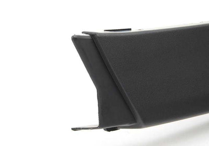 Spoiler trasero central OEM 51126800209 para MINI R50 One y Cooper (2001–2006). Pieza original MINI. Ideal para sustituir el alerón central trasero en vehículos con carrocería R50. Color negro.