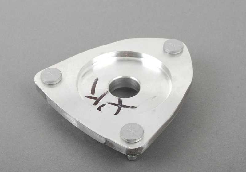 Upper rear suspension support OEM 33526788779 for BMW X5 E70 and BMW X6 E71. Original BMW.