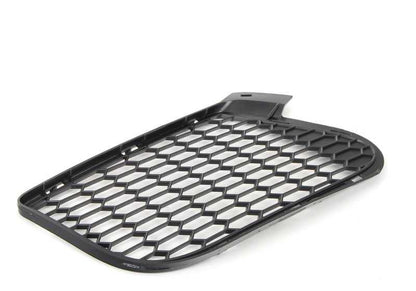 Rejilla delantera izquierda abierta OEM 51117205577 para BMW X5 E70 y BMW X6 E71. Original BMW.
