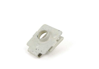 Clip C OEM Nate 07146989687 für BMW x5 E70, E71 und X6 E72. Kompatibel mit 3.0d, 3.0sd, 3.0SI, 4,8i und x5 M. Original BMW Stück.