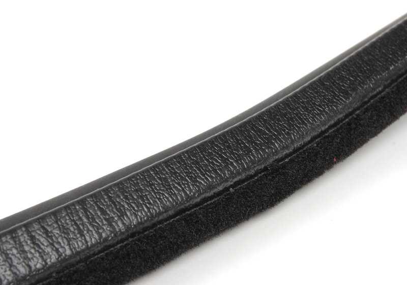 Protector de borde derecho OEM 51711906926 para BMW E30. Original BMW.