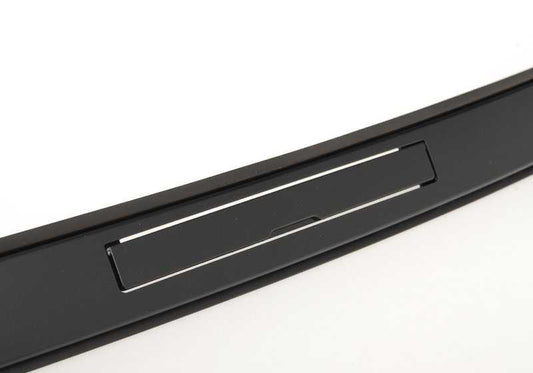 Embels in Embels del tetto sinistro OEM 51137122871 per la BMW E91. BMW originale.