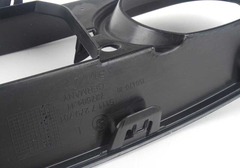 Griglia aperta sinistra per BMW F30 (OEM 51117279701). BMW originale