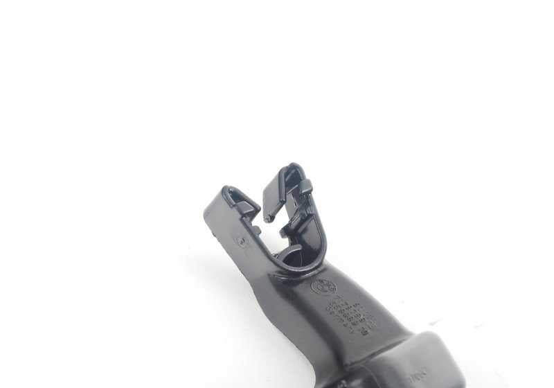 Soporte parachoques delantero OEM 51117179799 para BMW E60, E61. Original BMW.