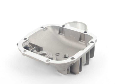 Tapa del diferencial trasero sin silentblock OEM 33111210431 para BMW E30. Original BMW.