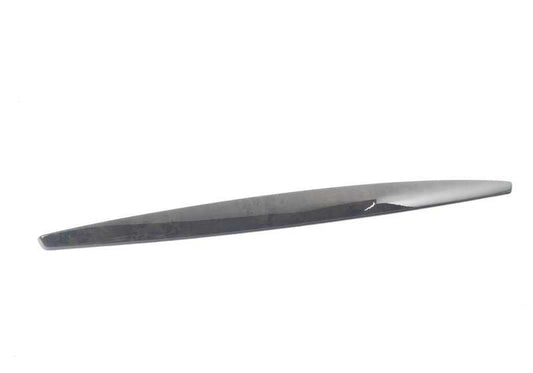 Embellecedor salpicadero madera gris OEM 51459121704 para BMW E81, E82, E87, E88. Pieza original BMW. Ideal para renovar el interior con acabado elegante.