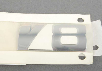 Emblema adhesivo V8 OEM 11617837739 para BMW E90 M3, E92 M3 y E93 M3. Compatible con versiones PM91, PM92, VA91, VA92, KG91, KG92, WD91, WD92, DX91, DX92. Original BMW.
