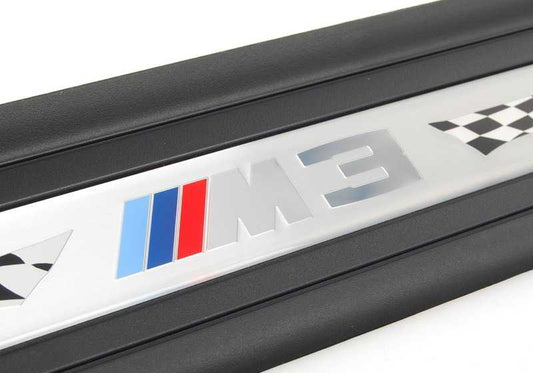 Emploi Emploi OEM 51477979359 pour BMW E92, E93. BMW d'origine.
