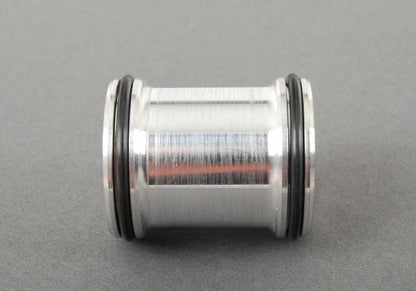 Tubo de conexión OEM 11531406697 para BMW E39, E52. Original BMW.