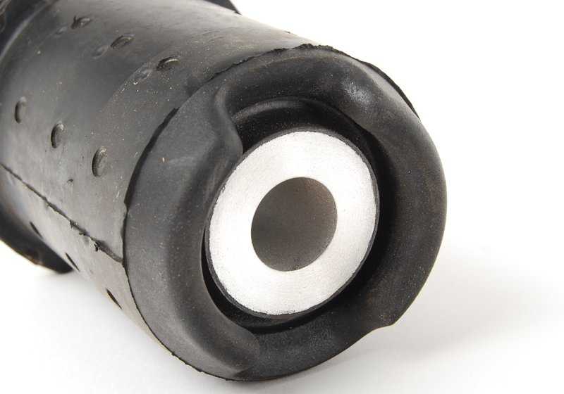 Silentblock of rubber OEM 33311133839 for BMW 8 E31 (840ci, 840i, 850ci). Compatible with models with M60, M62 and M70 motor. Original BMW.