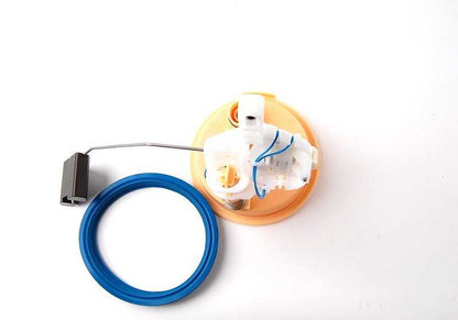 Sensor de nivel de combustible izquierdo OEM 16116768788 para BMW E46 {316Ci, 316i} {todos los modelos compatibles}. Original BMW.