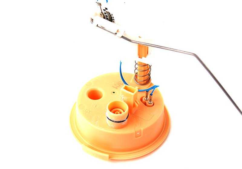 Sensor de nivel de combustible izquierdo OEM 16116768788 para BMW E46 {316Ci, 316i} {todos los modelos compatibles}. Original BMW.