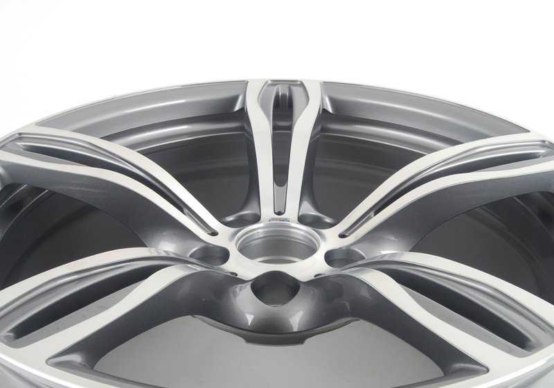Alloy tire M double radio 343 OEM 36112283401 for BMW F10, F11. Original BMW.
