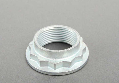 Tuerca estriada M27x1,5 OEM 24207588761 para BMW E81, E82, E87, E88, E90, E91, E92, E93, E60, E61, E63, E64, E65, E66, F01, F02, E84, E85, E86, E89. Original BMW.