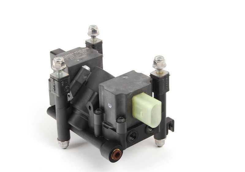 Válvula de suspensión neumática OEM 37246779713 para BMW X5 E53. Original BMW.