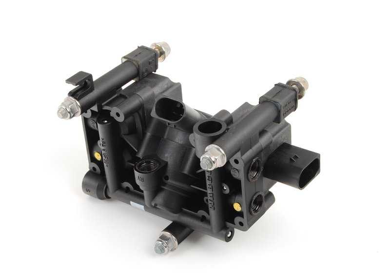 Válvula de suspensión neumática OEM 37246779713 para BMW X5 E53. Original BMW.