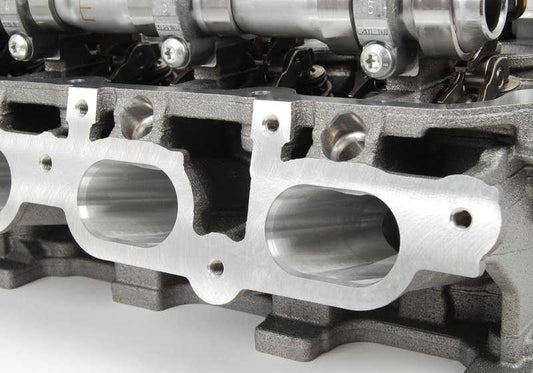 Culata con sistema de válvulas OEM 11127591617 para BMW E81, E82, E87, E88, E90, E91, E92, E93, E60, E61, F10, F11, F18, E63, E64, E65, E66, F01, F02, E84, E83, F25, E70, E85, E86, E89. Original BMW.