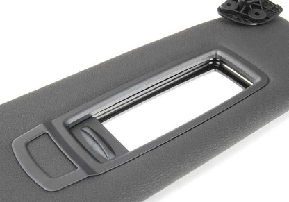 Luz espejo parasol derecha negra OEM 51167278614 para BMW X5 {E70, E70N}. Original BMW.