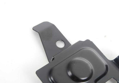 Soporte fusible batería OEM 41007042349 para BMW E46. Original BMW.