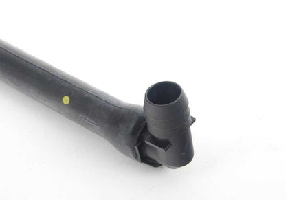Tubo desagüe condensación aire acondicionado izquierdo OEM 64118369505 para BMW E39. Recambio original BMW.