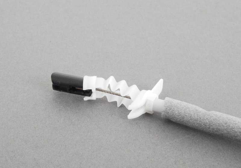 Cable Bowden apertura de puerta OEM 51217137079 para BMW E70, E71, E72. Original BMW.