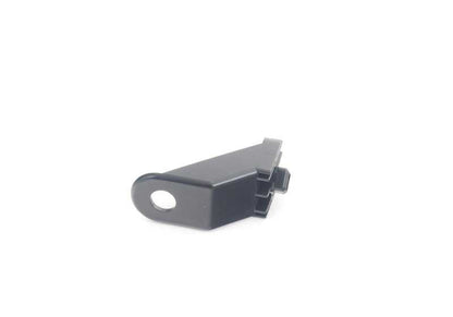 Soporte de fijación maletero OEM 51478205375 para BMW E39 520d, 520i. Compatible con versiones manuales y automáticas. Pieza original BMW.