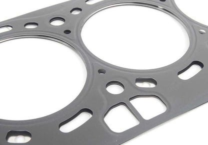 Asbestos-free cylinder head gasket for BMW 5 Series F07, F10, F11, 6 Series F06, F12, F13, 7 Series F01, F02, F04, X5 E70, F15, X6 E71, F16 (OEM 11127567765). Genuine BMW
