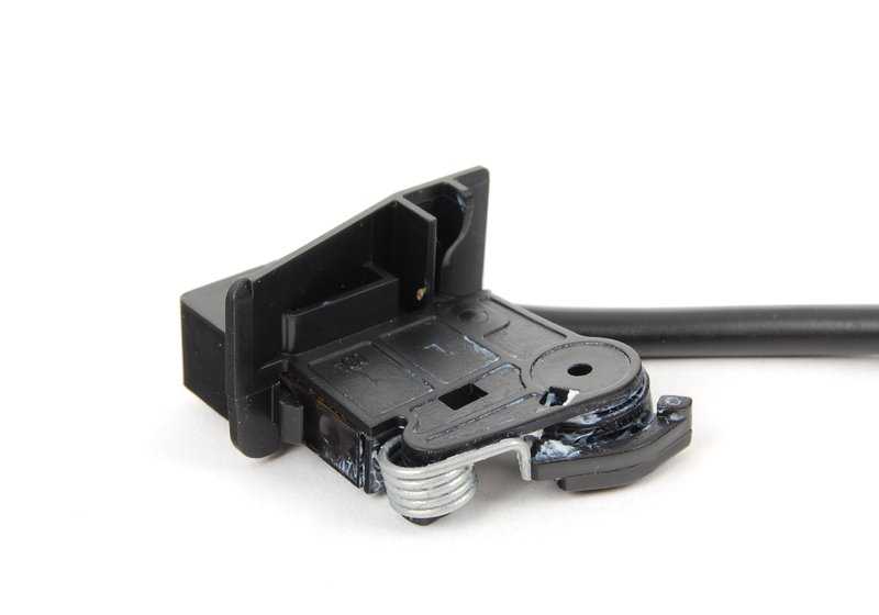Left Door Lock Microswitch for BMW 3 Series E36 (OEM 51218208423). Original BMW