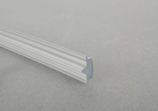 Moldura superior ventanilla OEM 51311820623 para BMW E12, E28. Pieza original BMW.