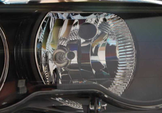 Bi-xenon right headlight OEM 63127165824 for BMW E46. Original BMW.