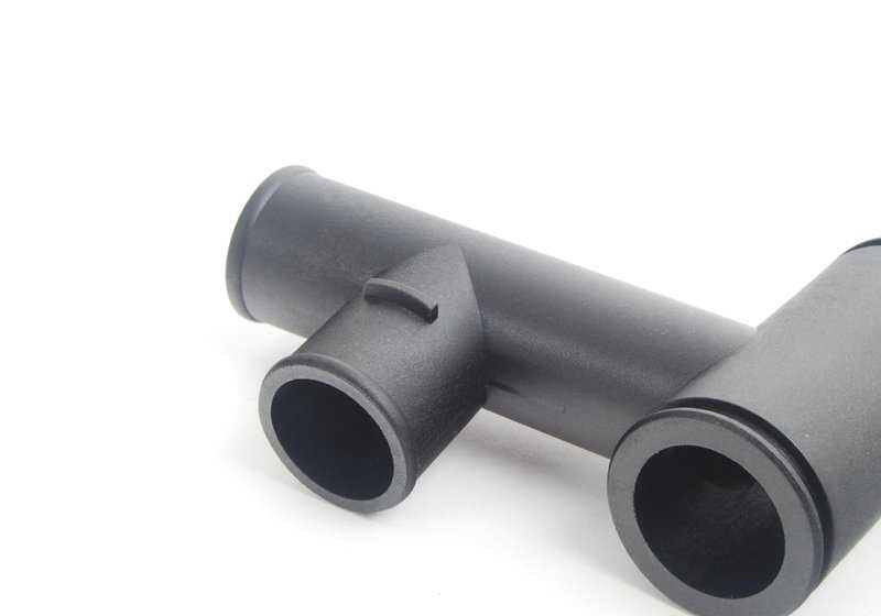 Peça em T para BMW E39, E52 (OEM 13417830410). BMW original