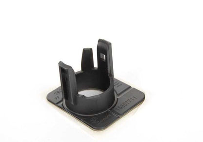 Soporte sensor PDC trasero OEM 51127844396 para BMW E89. Original BMW.
