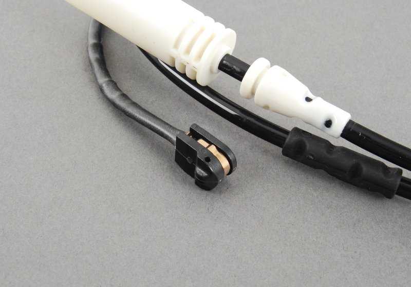 Sensor de desgaste de pastillas de freno OEM 34356792565 para BMW E84. Original BMW.