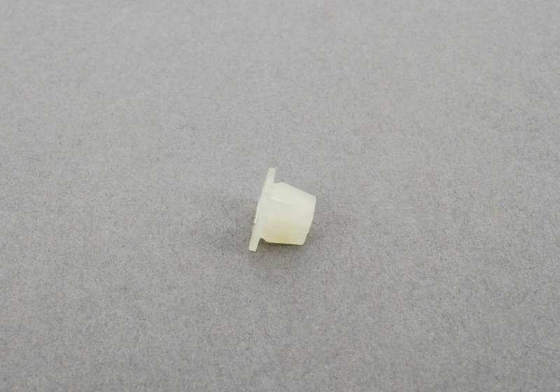 Expansion nut for BMW E30, E28, E24, E23 (OEM 63261378067). Original BMW.