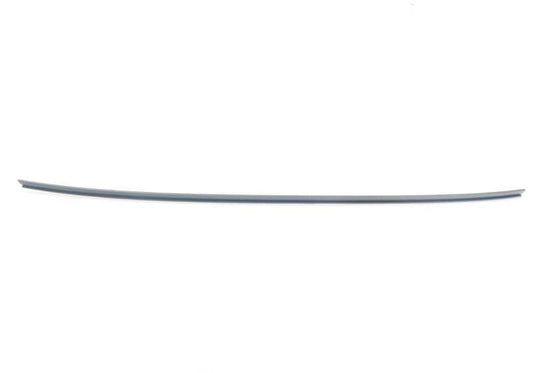 Listón de adorno techo imprimado derecho OEM 51137115192 para BMW Serie 5 E60, E60 LCI. Original BMW.