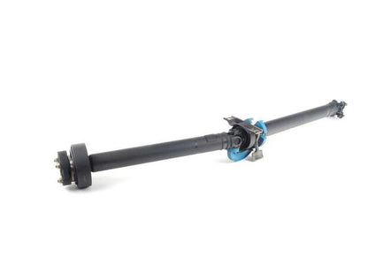 Árbol de transmisión para BMW E30 con cambio manual de 5 velocidades. OEM 26101226733. Original BMW.