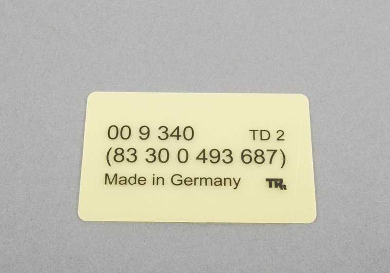 OEM disassembly tool 83300493687 for BMW E46, E90, E60, F30, F10, G20, X1, X3, X5, X7. Original BMW.