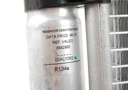 Condensador del aire acondicionado OEM 64531490572 para MINI R50, R52, R53. Recambio original MINI.