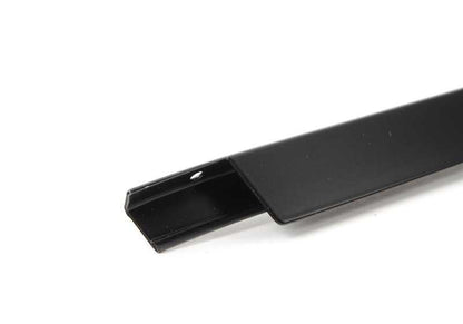 Guía corredera delantera OEM 54311932704 para BMW E30 {318i, 320i} con cambio manual y automático. Compatible con producción de 1986 a 1993. Original BMW.