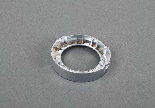 Chrom Aro Perlglanz Plup OEM 65829353029 für BMW E81, E82, E87N, E88, E90N, E91N, E92, E92N, E93, E93N, E84, E70, E70N, E71, E72, E89. Original BMW.